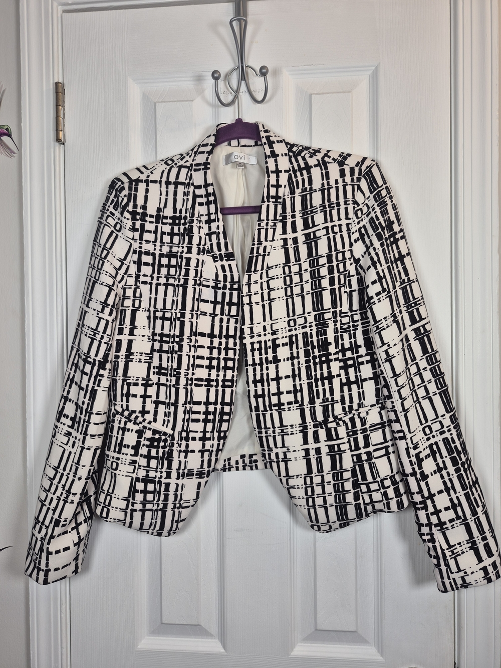 OVI Graphic Geometric Print Open Front Blazer Medium Black White Modern Office
